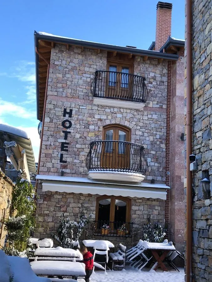 Hotel Ambassador Μοσχόπολη