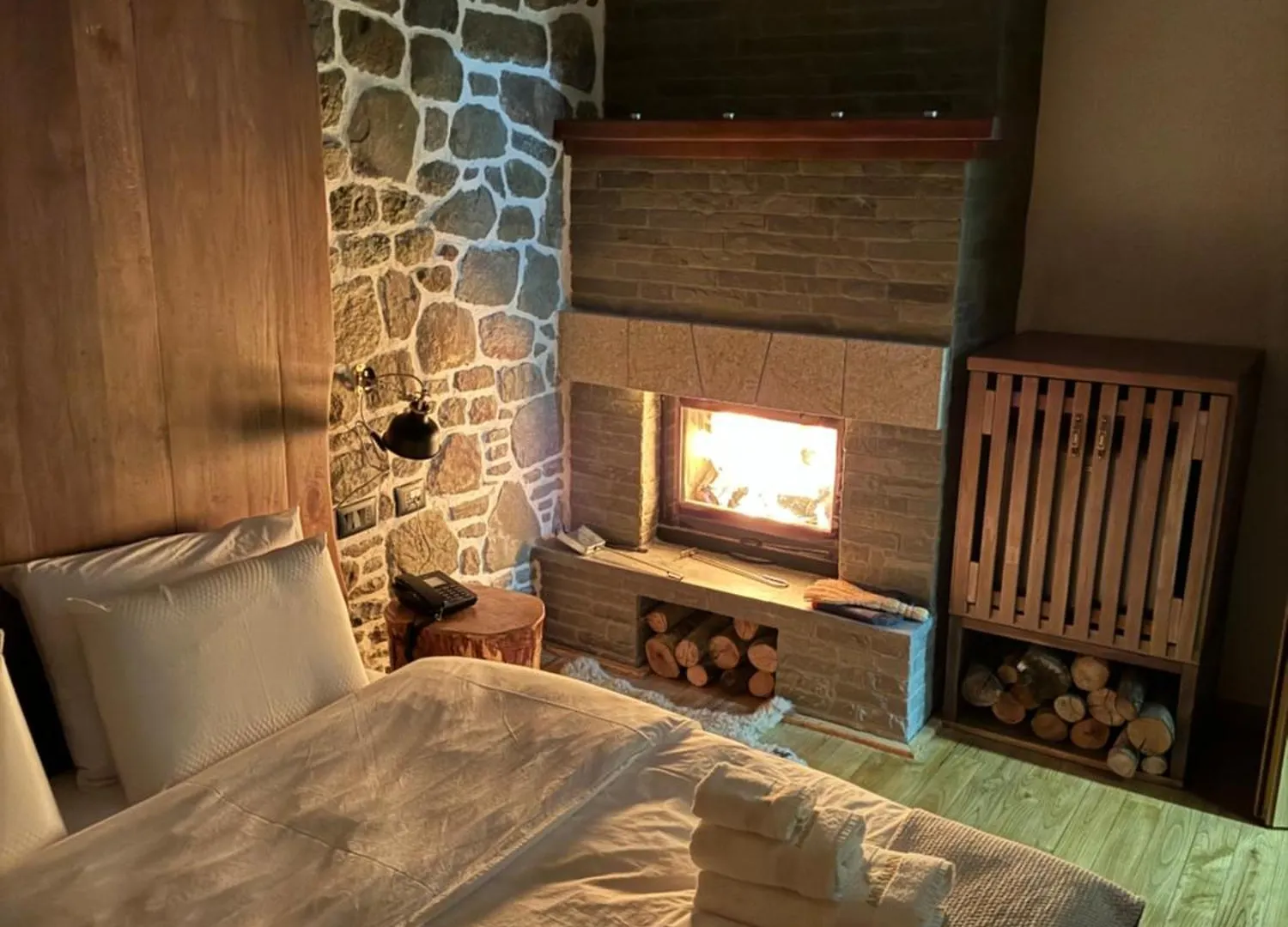 Hotel Ambassador Μοσχόπολη 4*,  Αλβανία